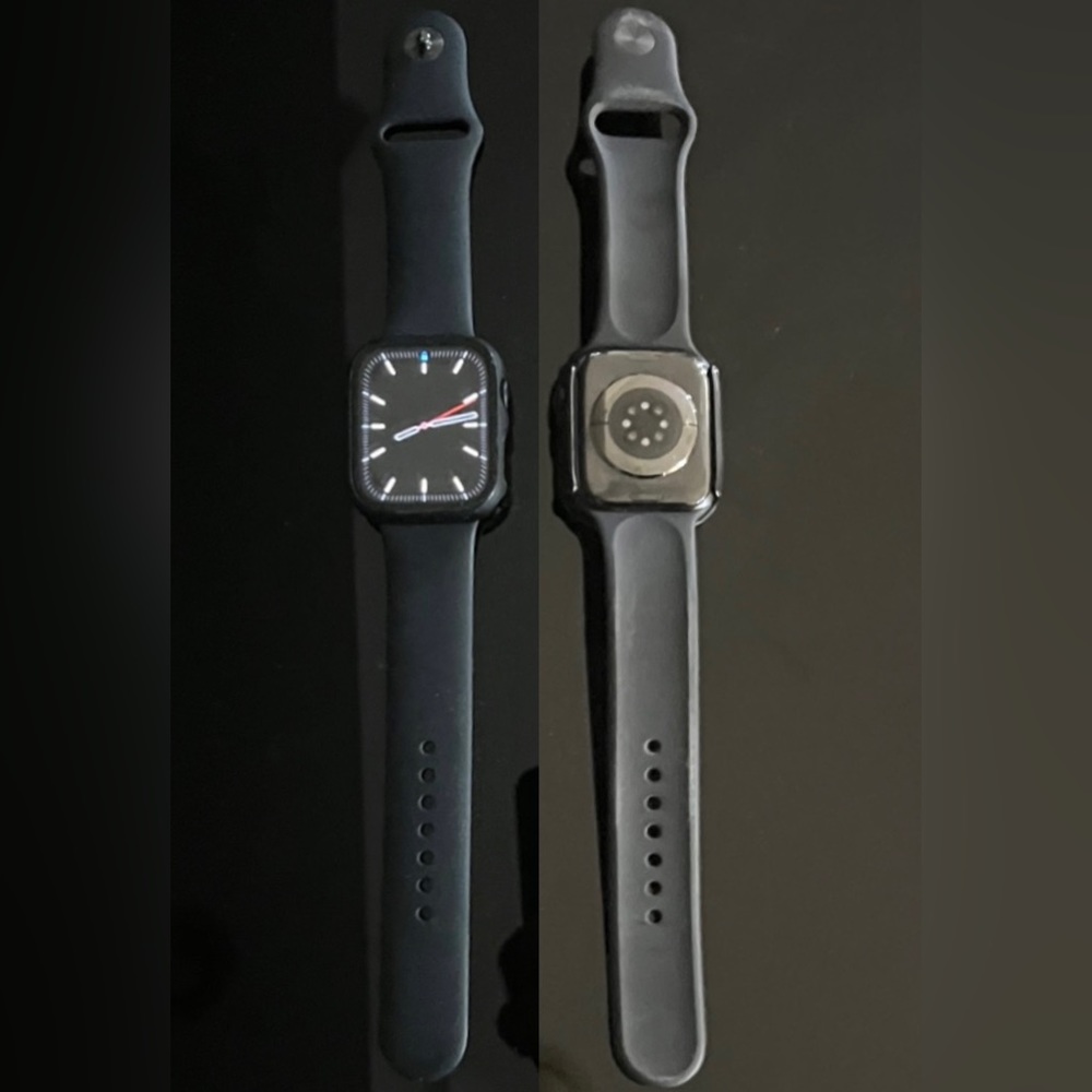 Apple Watch Series 7 (GPS) 45mm Aluminum Case with Midnight Sport Band